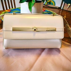 Stuart Weitzman Cream Posh Shoulder Bag Crossbody